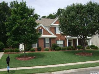 10834 Knight Castle Dr, Charlotte, NC 28277-0208