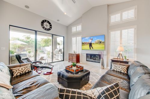 11724 Del Timbre Dr, Scottsdale AZ 85259-6302 exterior