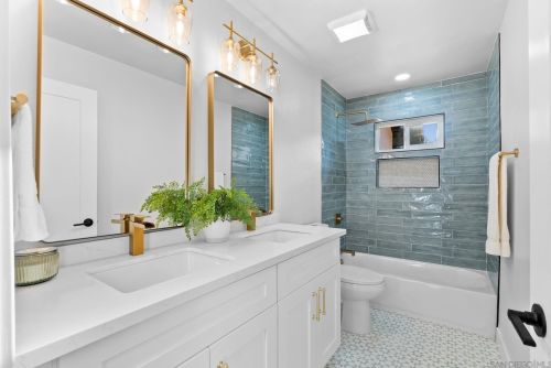 2216 Silver Peak Pl, Encinitas CA  92024-3145 exterior