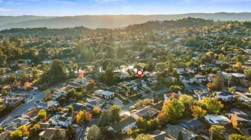 831 Mohican Way, Redwood City CA  94062-3416 exterior