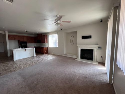 6675 Bruins Ct, Winton CA  95388-9671 exterior