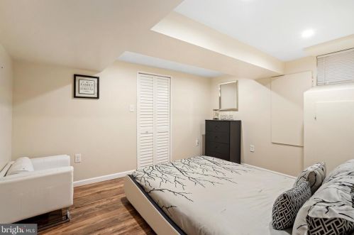 848 Riverside Ave, Trenton NJ 08618-5318 exterior