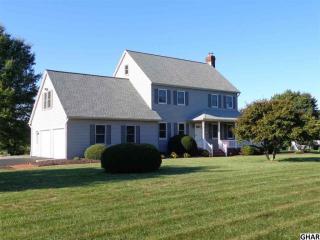 54 Yellowbreeches Rd, Carlisle, PA 17015-9174