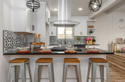 10308 Park St, Bellflower CA  90706-6029 exterior