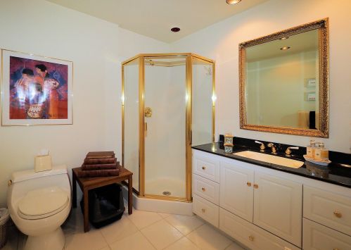 464 Sunningdale Dr, Rancho Mirage CA  92270-1444 exterior