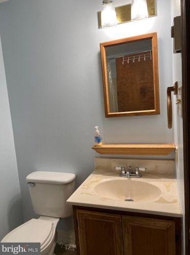 17925 Windward Dr, Lewes DE  19958-4139 exterior