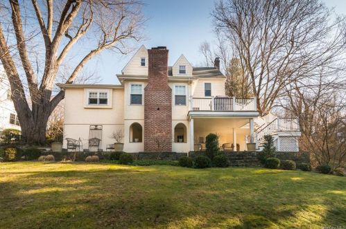 14 Ridge Dr, Chappaqua, NY 10514-2613