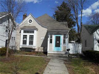 1434 Schuyler Rd, Toledo, OH 43612-2140
