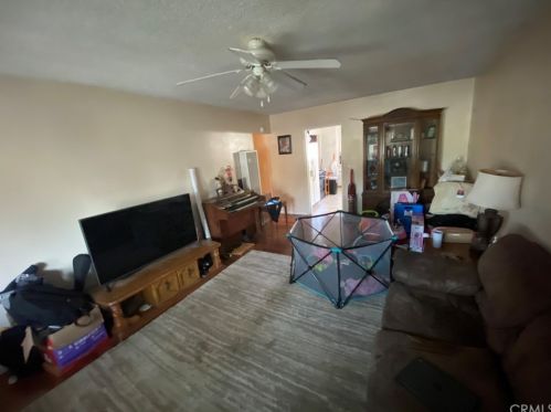 8835 Las Posas St, Pico Rivera CA  90660-1643 exterior