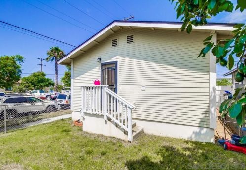 1404 Coolidge Ave, National City CA  91950-4422 exterior