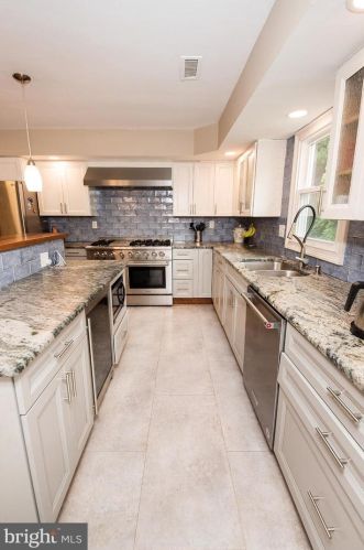 1700 Concord Ct, Blue Bell PA  19422-1336 exterior