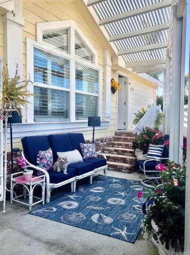 137 Liberty, Newport Beach CA  92660-6143 exterior