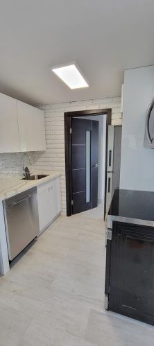 26 13th Ter, Dania Beach, FL 33004-4359