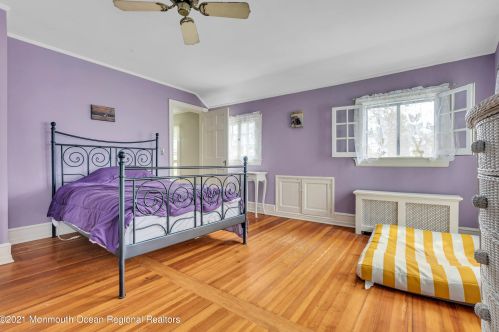 741 Roseld Ave, Tinton Falls NJ  07712-4149 exterior