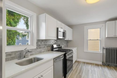 248 Terrace Ave, Mount Vernon NY  10550-1011 exterior