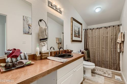 34114 14th St, Phoenix AZ 85085-9294 exterior