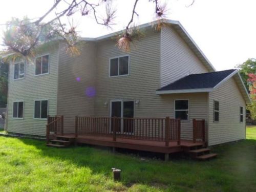 2887 County, Woodboro, WI 54501-8409