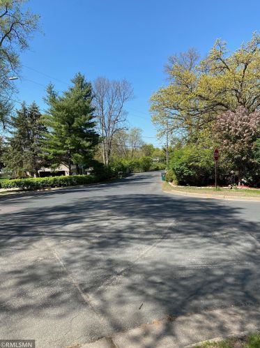 120 Meadow Dr, Hudson WI  54016-1100 exterior