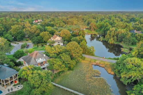 3984 Gift Blvd, Johns Island SC  29455-7740 exterior