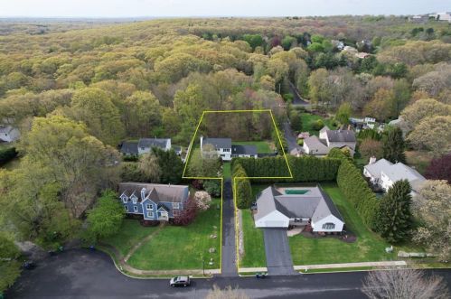 206 Katelyn Ct, Warwick, RI 02886-6696