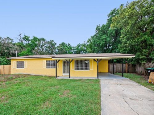 8235 Gershwin St, Orlando, FL 32818-8402