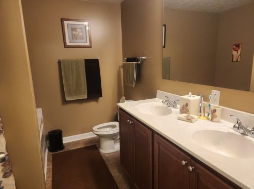 617 Whispering Pines Dr, Gibsonia PA  15044-7854 exterior