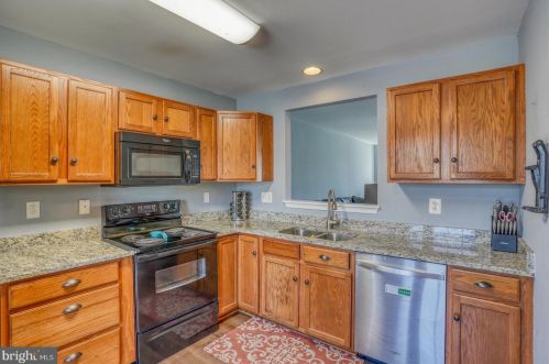 36 Fred Cir, Camden-Wy DE  19934-4742 exterior