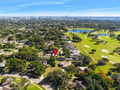 8953 Charleston Park, Orlando, FL 32819-4439