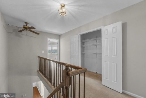506 Sturbridge Ct, Flemington NJ  08822-2020 exterior