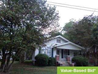 915 Hern Ave, Greensboro, NC 27405-6223