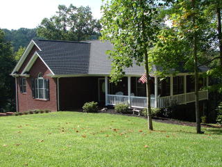 114 Elem St, Chilhowie, VA 24319-6063