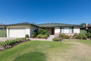 6535 Chestnut Ave, Fresno, CA 93710-4849