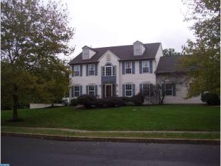 1181 Longmeadow Ln, Yardley PA  19067-4701 exterior