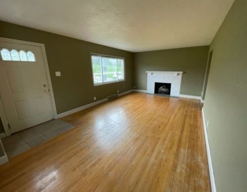 566 Mcmurray Rd, Canonsburg, PA 15317-3145