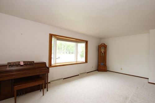 1511 Chapman Ave, Fond Du Lac, WI 54937-1015