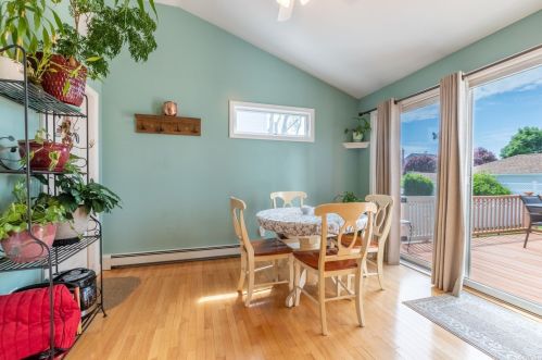99 Thomas Ave, Bethpage NY  11714-1811 exterior