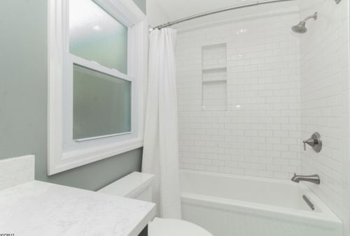 32 Portland Ave, Fanwood NJ  07023-1144 exterior