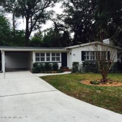 2036 Sweet Briar Ln, Jacksonville, FL 32217-2372