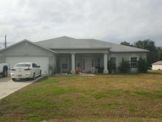 2904 Juniper Dr, Edgewater, FL 32141-5712