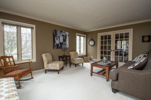 2084 Wintergreen Ct, Green Bay WI  54304-1946 exterior