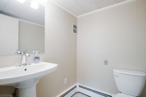 43 Prospect St, Verona NJ  07044-1500 exterior
