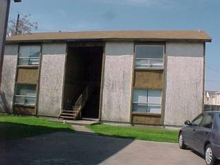 804 Lisa Cir, Bryan TX  77801-4633 exterior