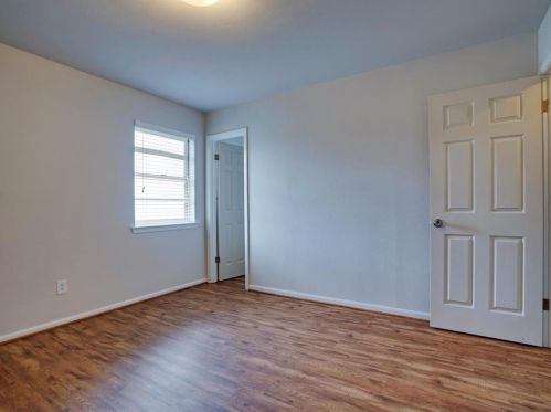 825 Crosby Ave, Fort Worth TX 76108-1006 exterior