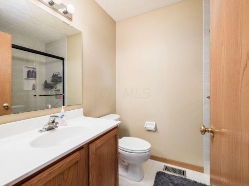 46 Purple Finch Loop, Pataskala OH 43062-8946 exterior