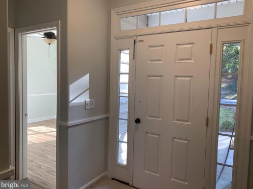 7041 Old Plank Rd, Fredericksburg VA  22407-8533 exterior