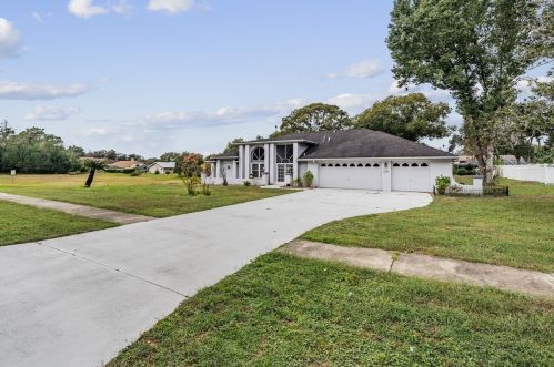 1096 Florian Way, Brooksville, FL 34609-9022