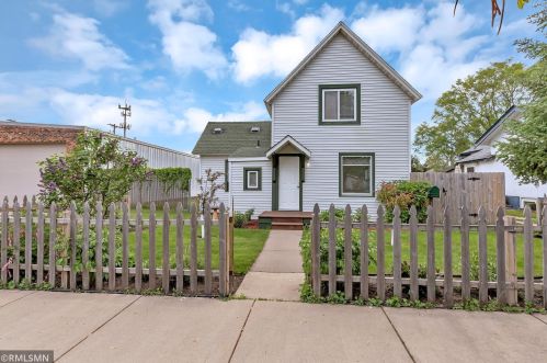 735 18th Ave, Saint Cloud, MN 56301-4022