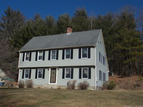 269 Taft Pond Rd, Pomfret Center, CT 06259-1313
