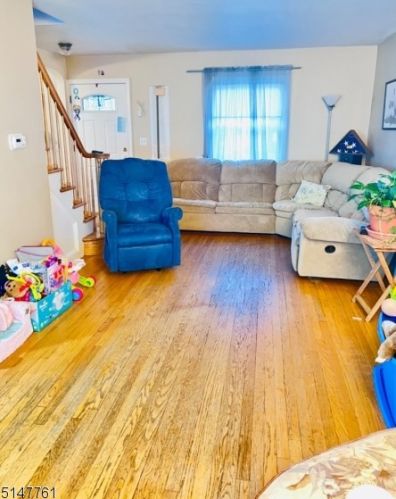 442 Inman Ave, Rahway, NJ 07065-2419