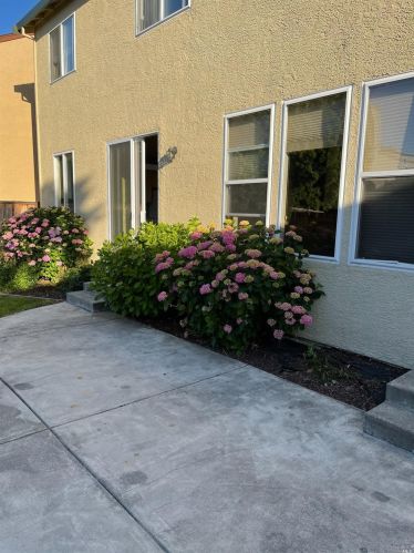 681 Decanter Cir, Windsor CA  95492-9630 exterior